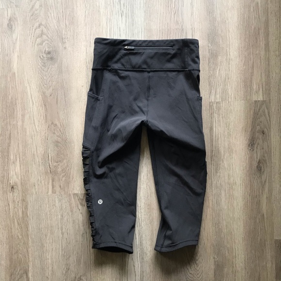 Lululemon Mesh Panel Crop Leggings Align - Picture 3 of 9